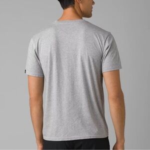NWT PRANA MEN'S‎ CREW T-SHIRT Medium Heather Gray Size XS Tall